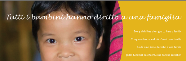Il messaggio della mostra: tutti i bambini hanno diritto a una famiglia